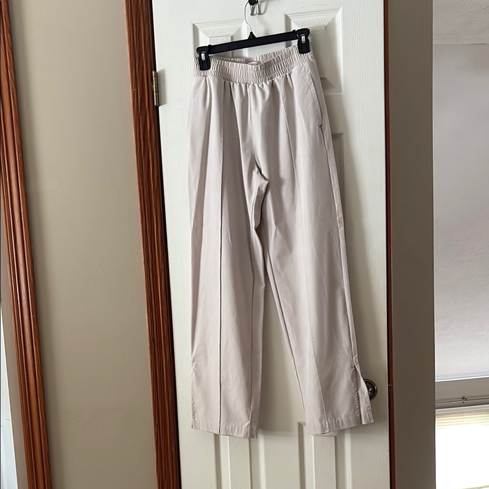 Women’s Cream Pants